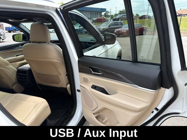 Used 2024 Jeep Grand Cherokee Limited 4xe AWD/4WD image 17