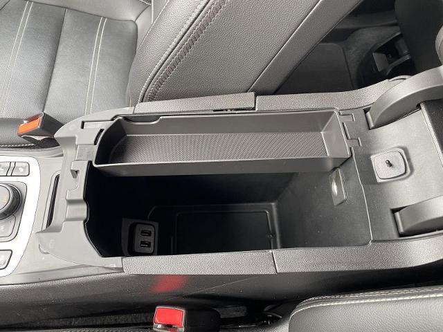 Used 2024 GMC Terrain Denali image 30