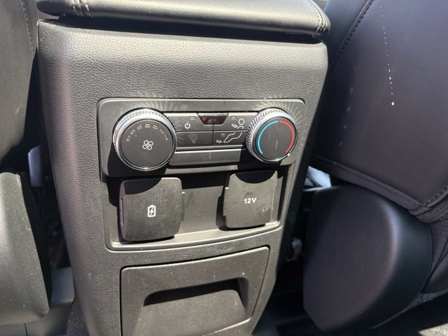 Certified 2022 Ford Explorer XLT w/ Equipment Group 202A AWD/4WD image 32