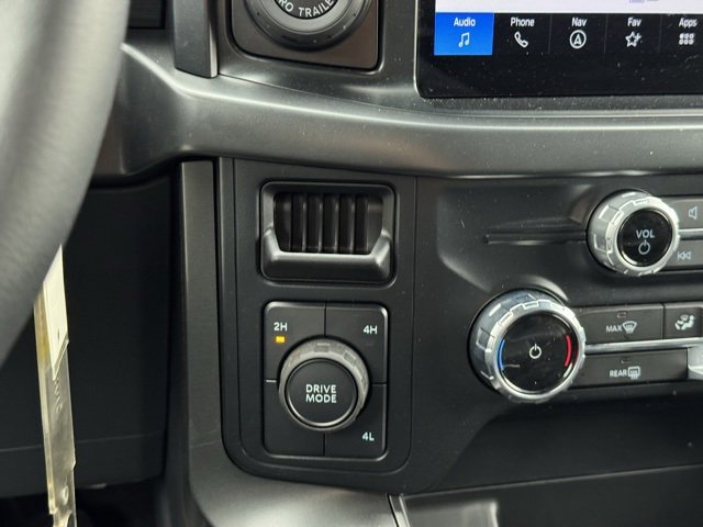 Certified 2024 Ford F150 XLT w/ XLT Black Appearance Package image 12