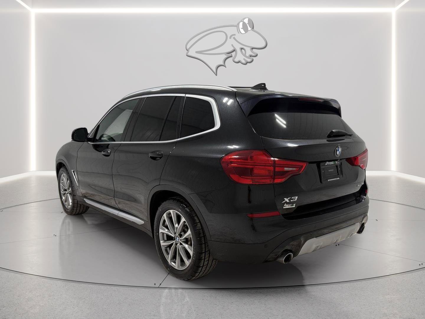Used 2019 BMW X3 sDrive30i w/ Driving Assistance Package image 3