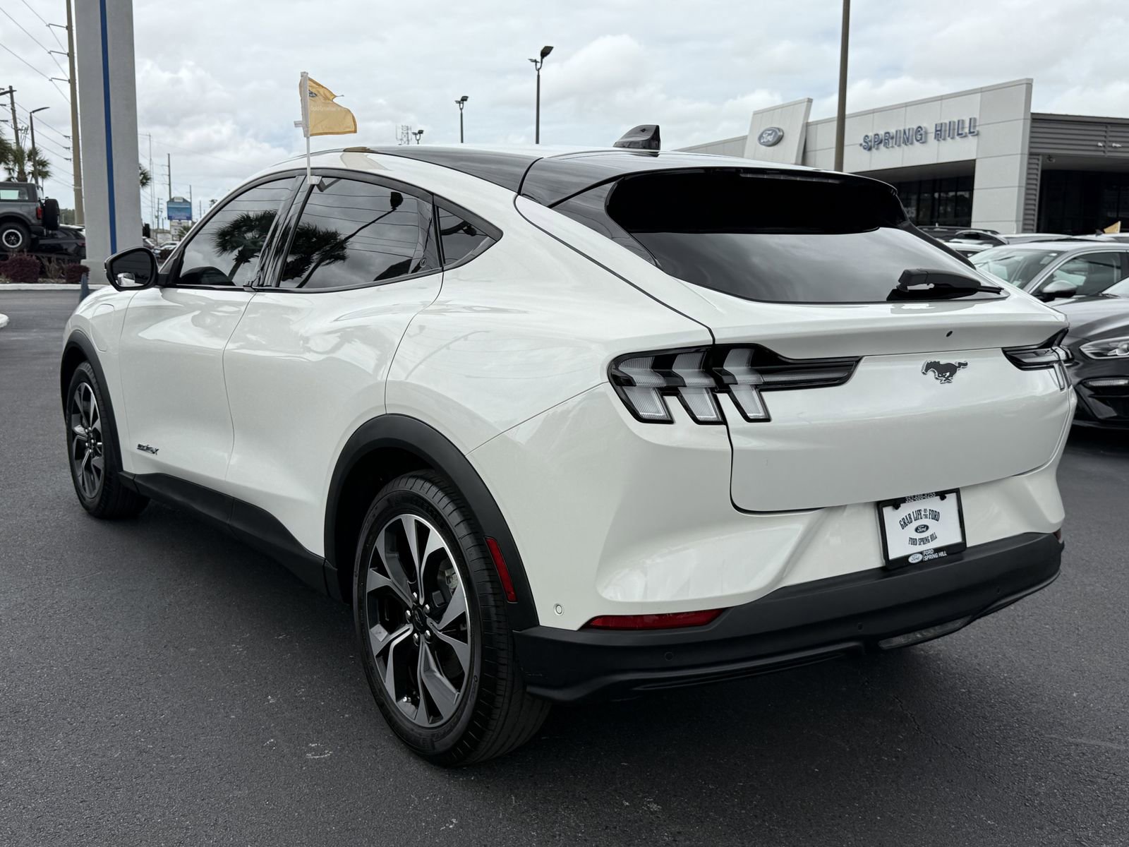 Certified 2024 Ford Mustang Mach-E Select w/ Comfort Package Lite image 6