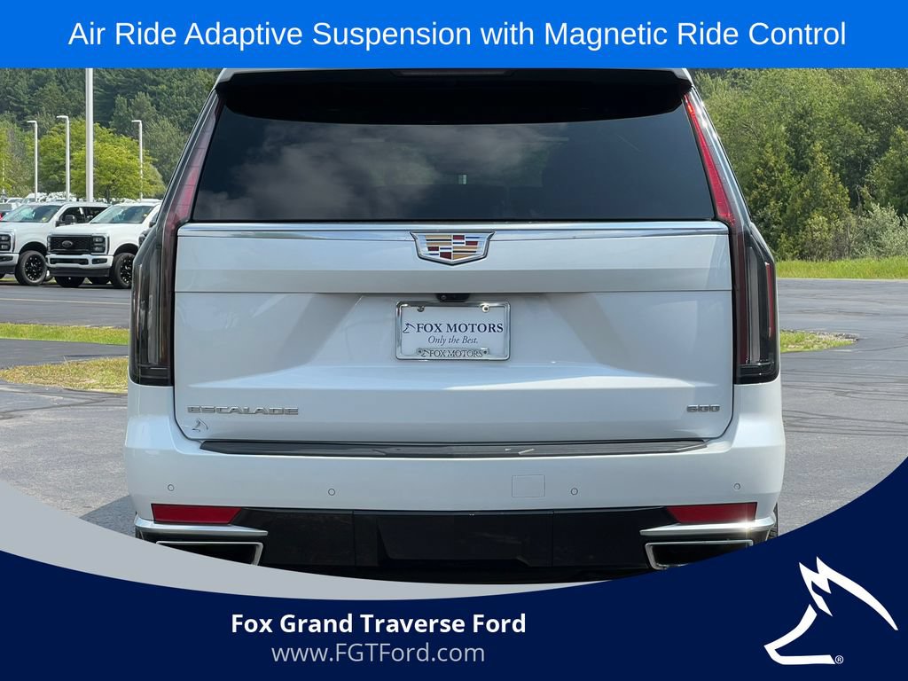 Used 2023 Cadillac Escalade Premium Luxury w/ Performance Package AWD/4WD image 56
