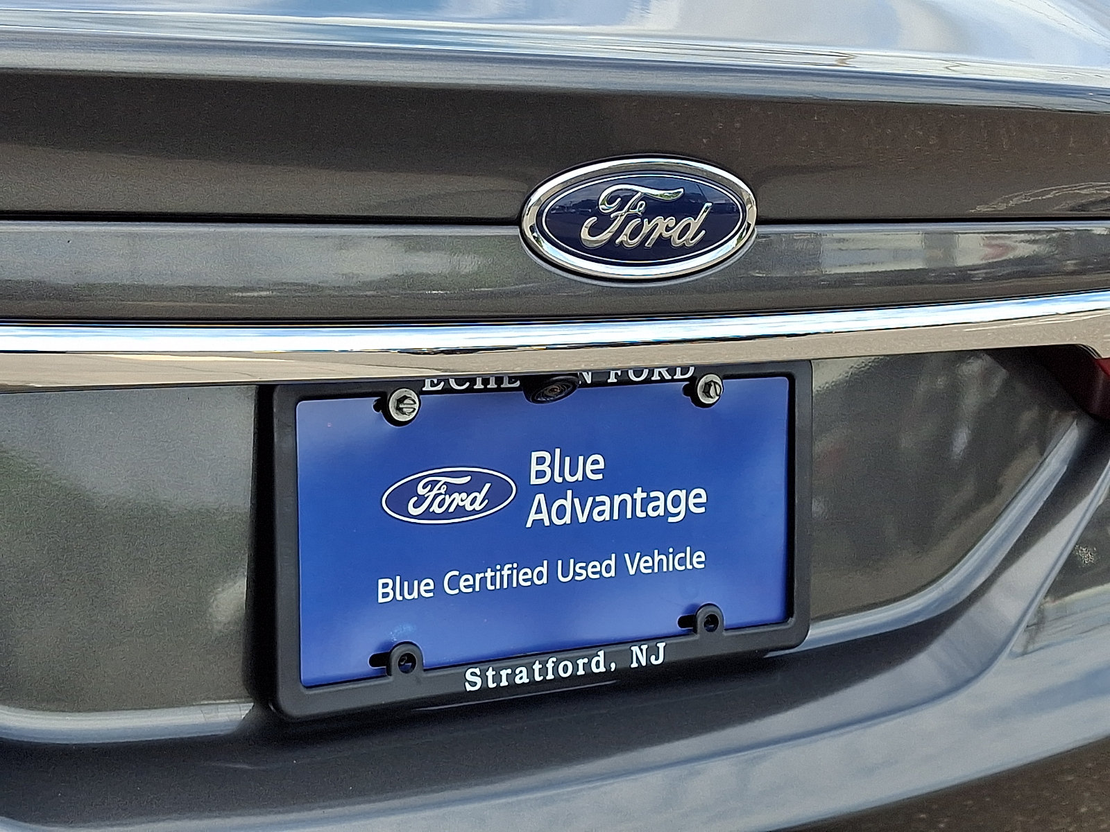 Certified 2017 Ford Fusion SE w/ Fusion SE Technology Package FWD image 30