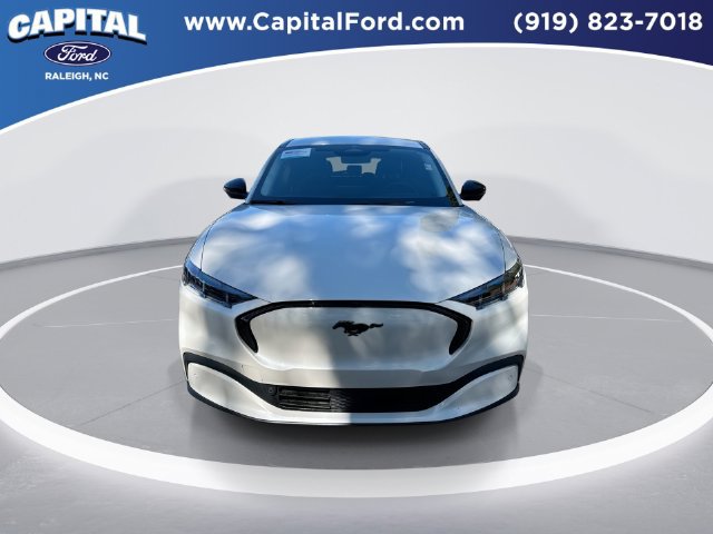 Certified 2025 Ford Mustang Mach-E Premium RWD image 3