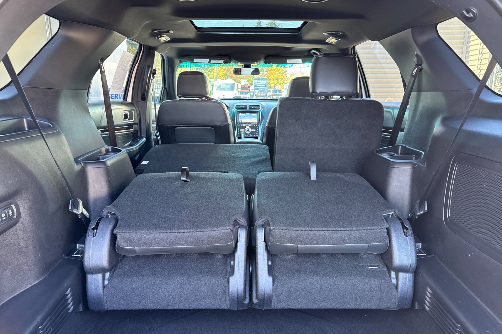 Certified 2017 Ford Explorer Platinum AWD/4WD image 16