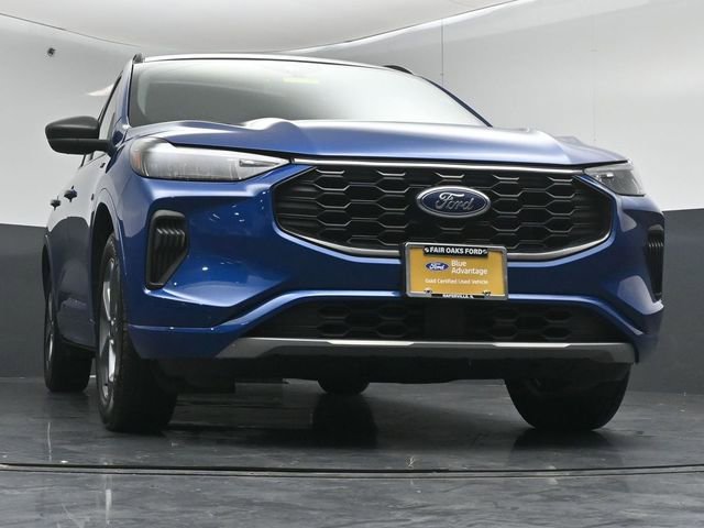 Certified 2023 Ford Escape ST-Line w/ Tech Pack #1 AWD/4WD image 34