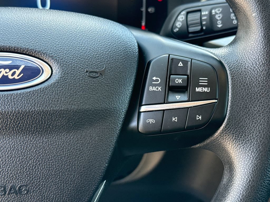 Certified 2025 Ford Escape Active FWD image 17