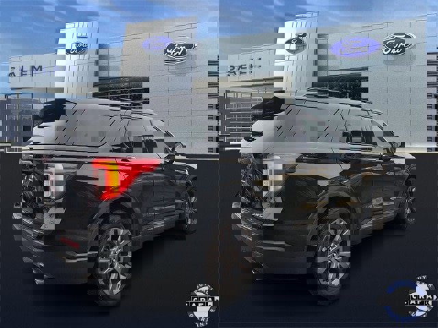 Certified 2023 Ford Explorer XLT w/ Equipment Group 202A image 3
