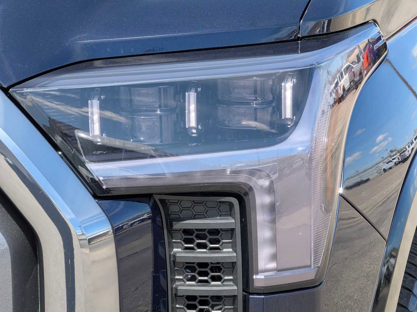 Used 2024 Toyota Tundra Platinum w/ TRD Off-Road Package image 10