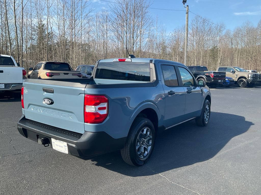 Certified 2025 Ford Maverick XLT w/ Equipment Group 302A image 3