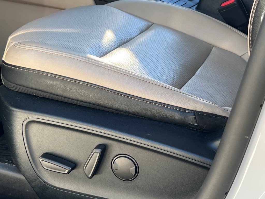 Certified 2020 Ford Escape SE Sport image 20