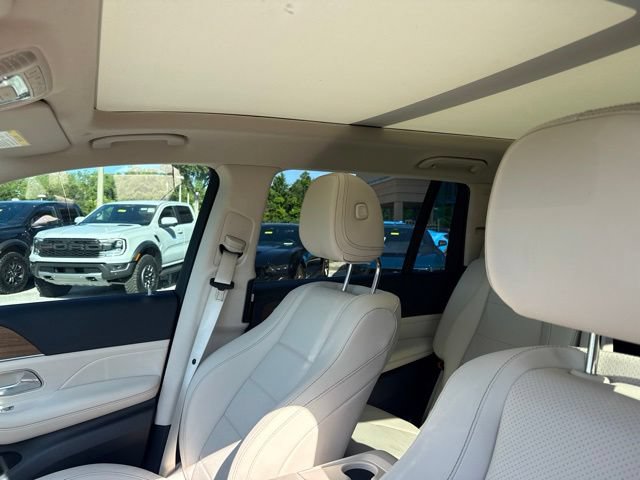 Used 2026 Mercedes-Benz GLS 450 4MATIC image 13
