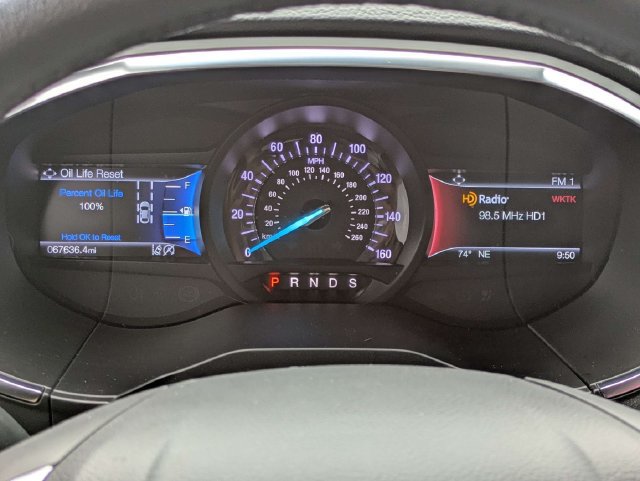 Certified 2020 Ford Edge Titanium w/ Equipment Group 301A FWD image 28
