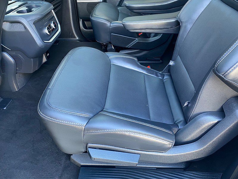 Certified 2025 Ford Expedition Max Platinum image 37