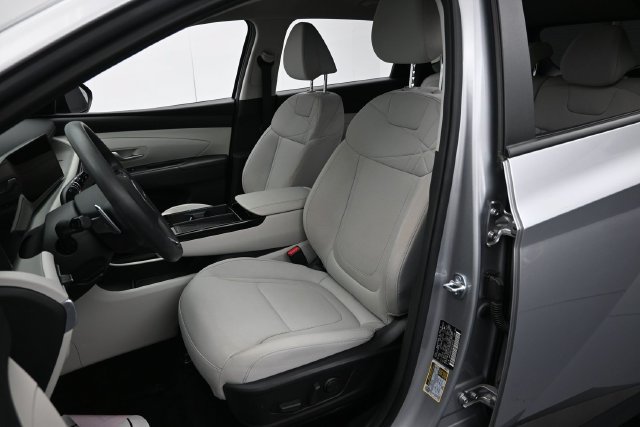 Used 2025 Hyundai Tucson Blue AWD/4WD image 11