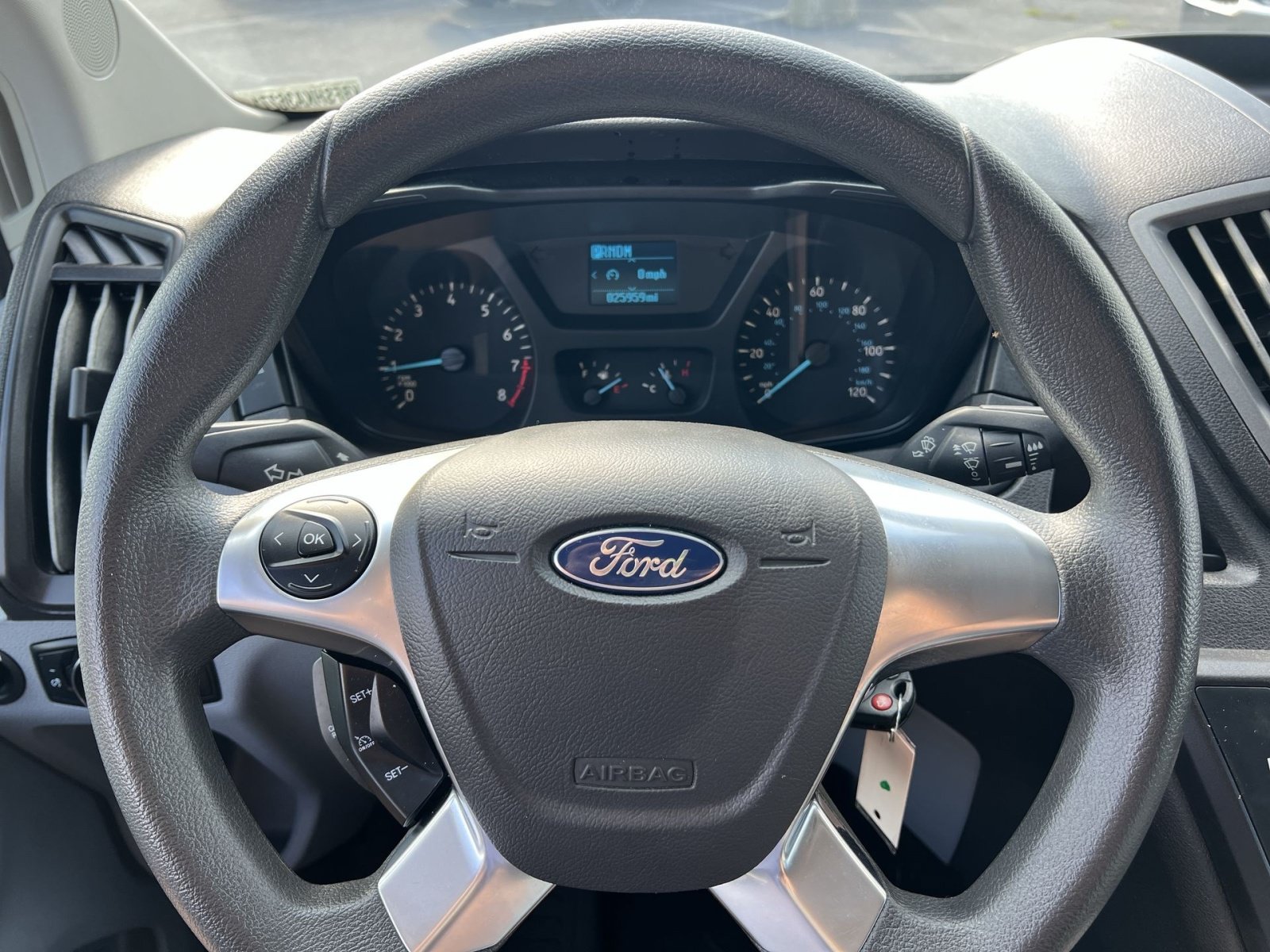 Certified 2017 Ford Transit 350 XL RWD image 15