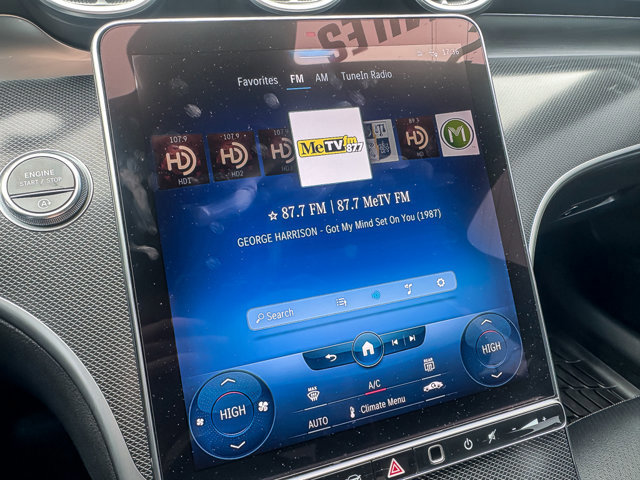 Used 2022 Mercedes-Benz C 300 C 300 image 17