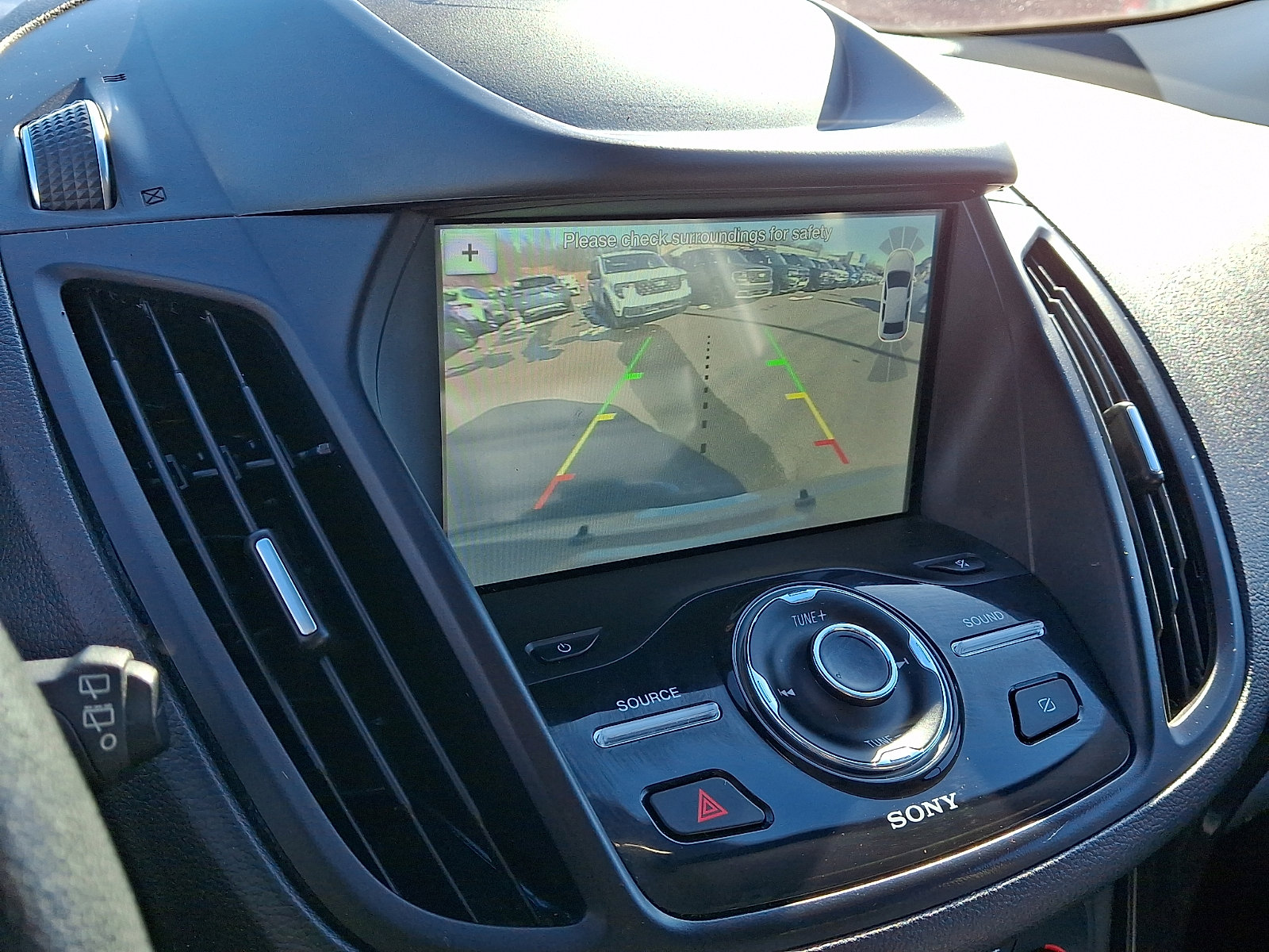 Certified 2019 Ford Escape Titanium image 24