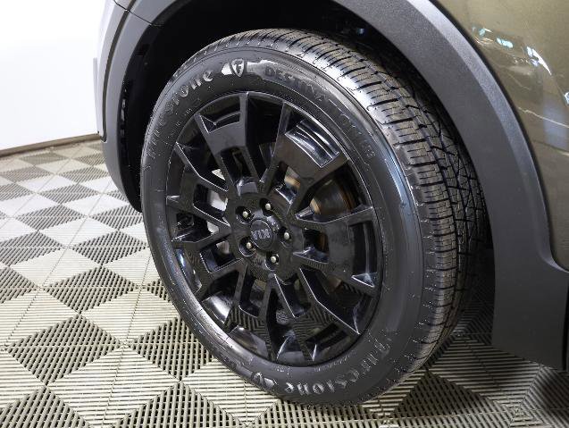 Used 2021 Kia Telluride SX w/ SX Prestige Package image 38