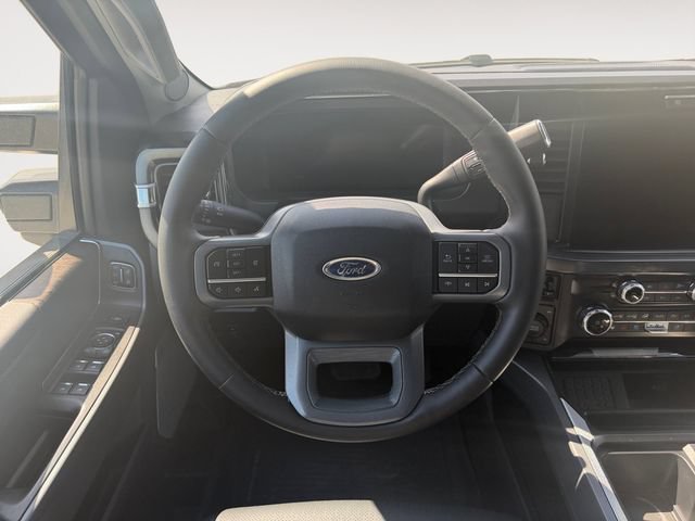 Certified 2025 Ford F350 Lariat w/ FX4 Off-Road Package AWD/4WD image 12