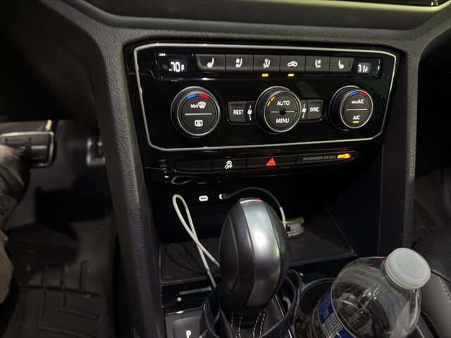 Used 2021 Volkswagen Atlas SEL Premium image 28