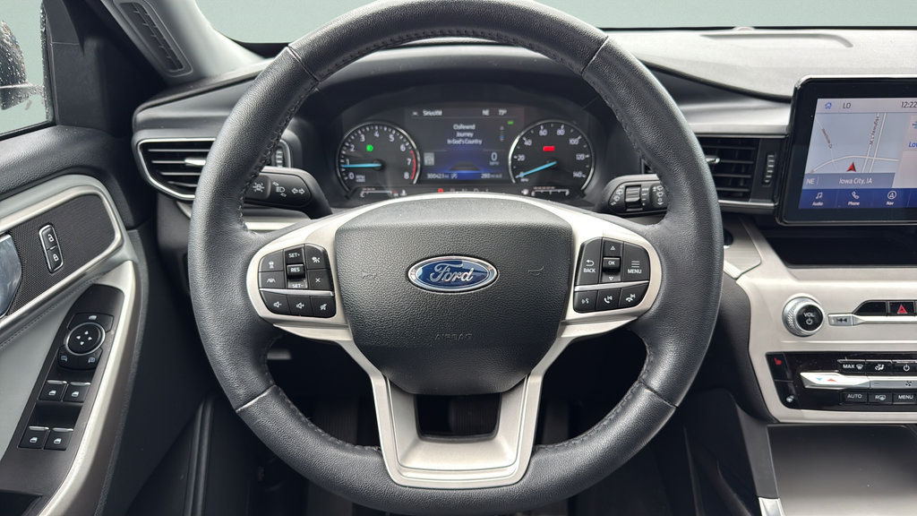 Certified 2024 Ford Explorer XLT w/ Equipment Group 202A AWD/4WD image 22