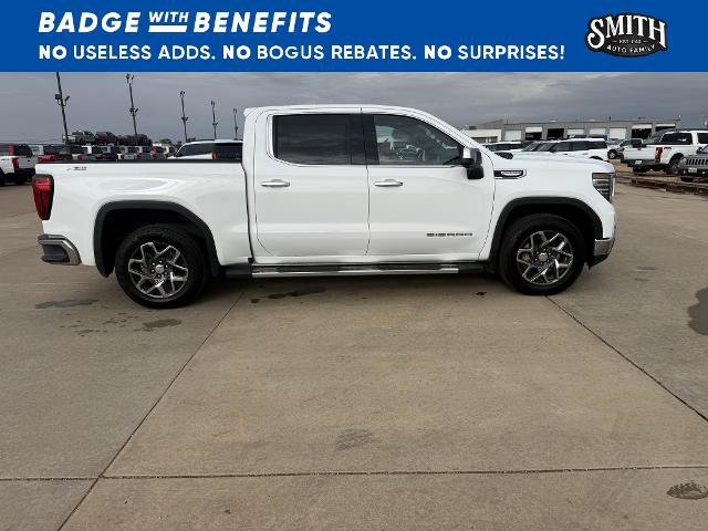 Used 2026 GMC Sierra 1500 SLT AWD/4WD image 3
