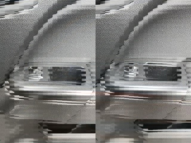 Used 2022 GMC Canyon AT4 w/ Trailering Package image 28