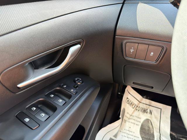 Used 2022 Hyundai Tucson SEL w/ Cargo Package FWD image 28