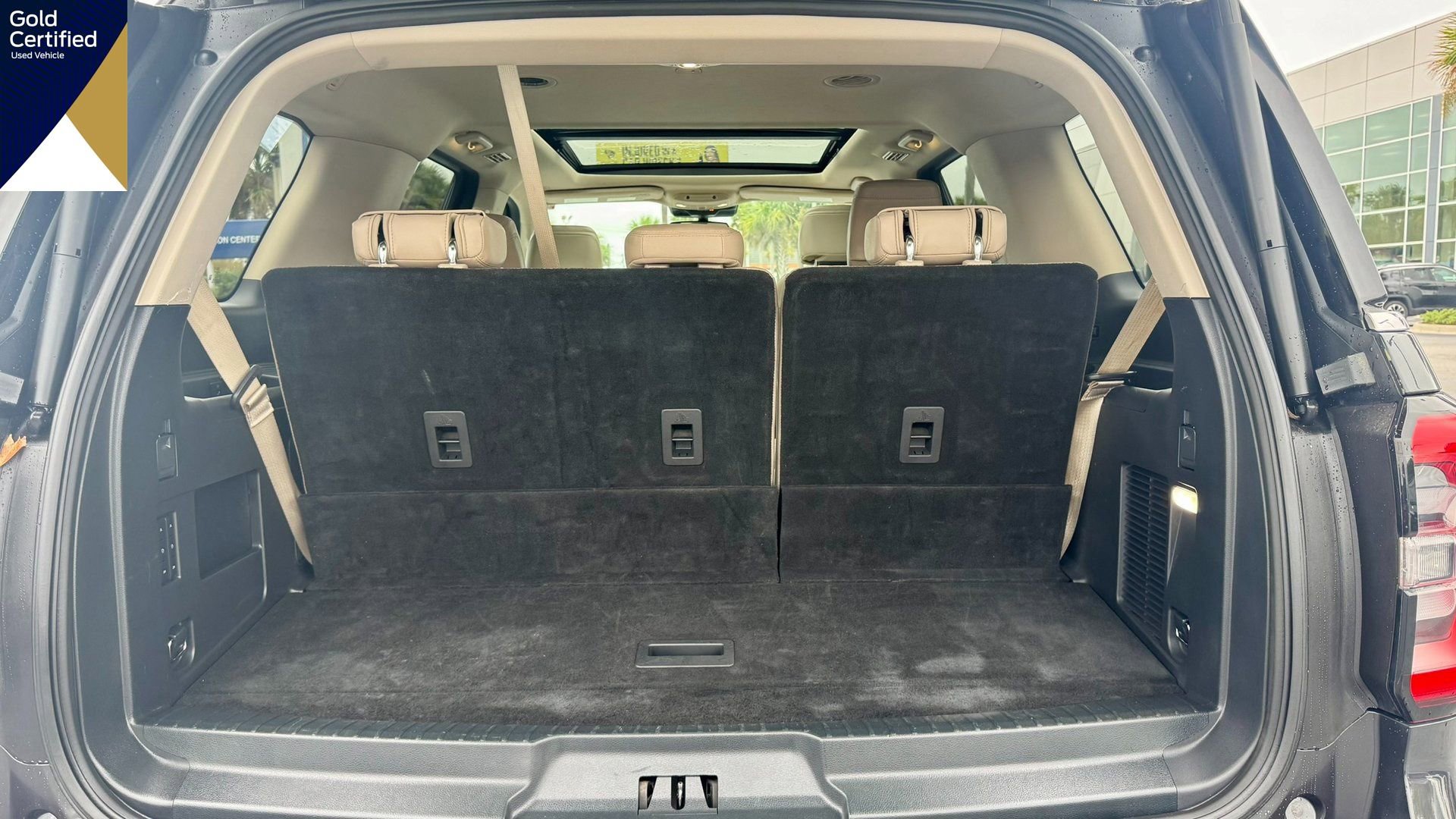 Certified 2024 Ford Expedition Limited image 14