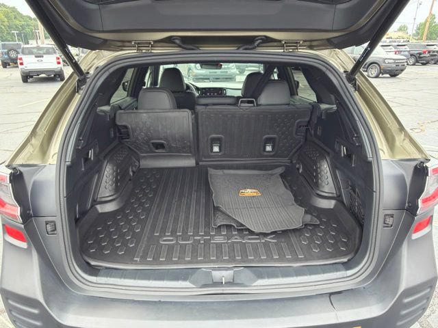 Used 2022 Subaru Outback Wilderness AWD/4WD image 11