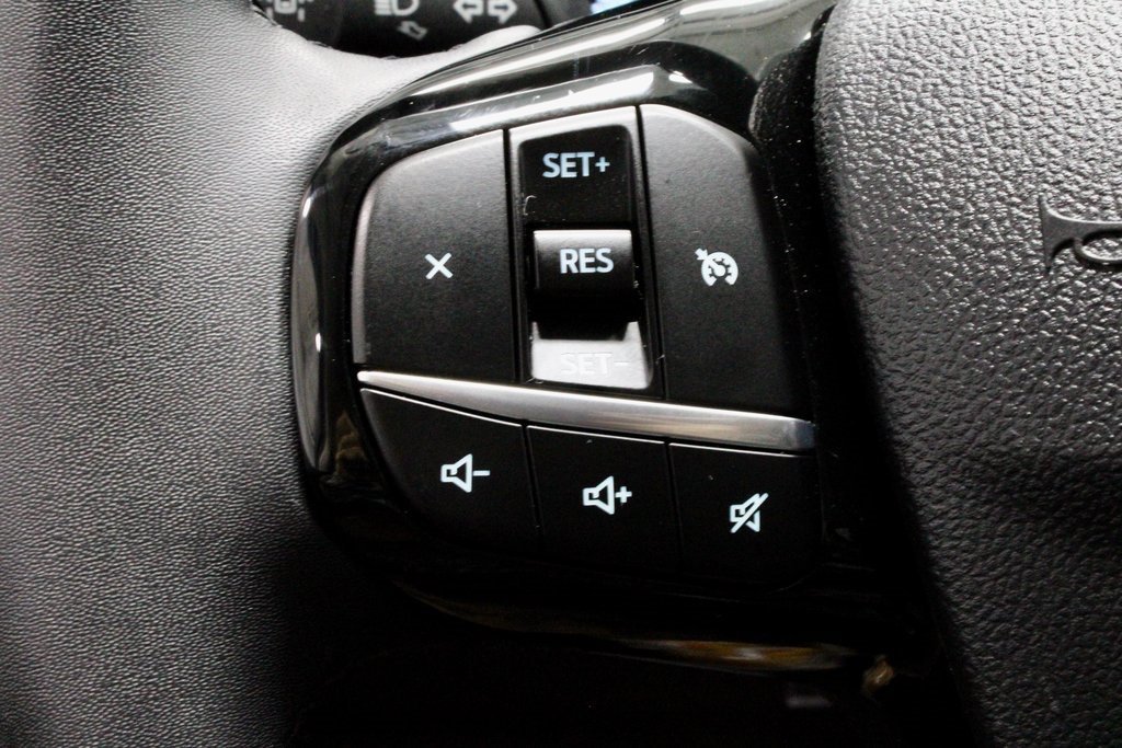 Certified 2022 Ford Escape SEL image 24