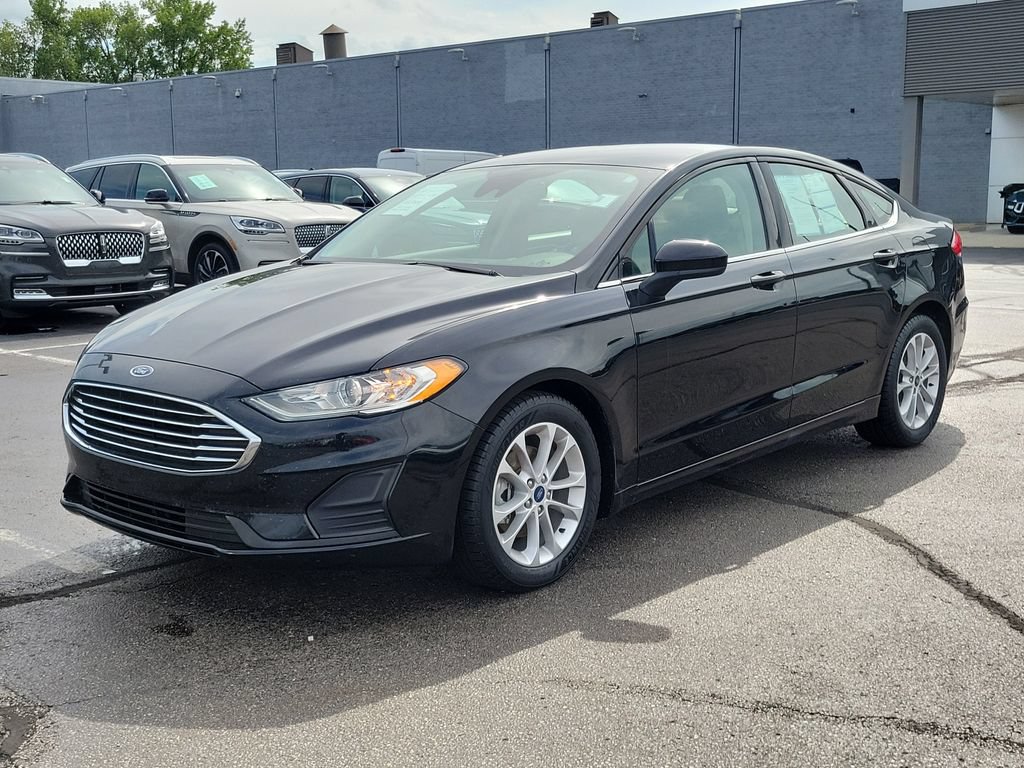 Certified 2020 Ford Fusion SE FWD image 8