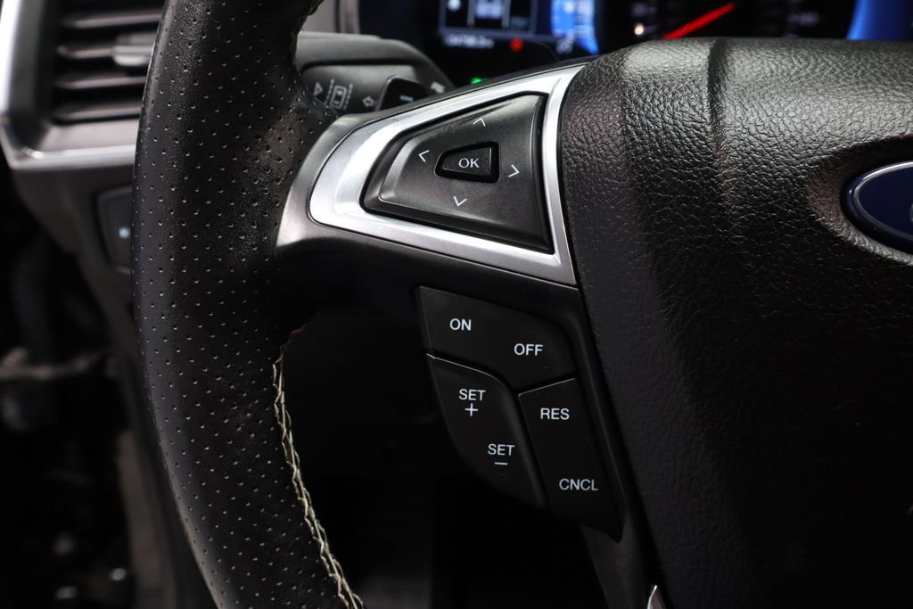 Certified 2023 Ford Edge ST image 28