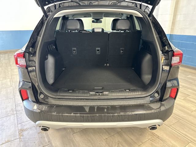 Certified 2023 Ford Escape Platinum image 15