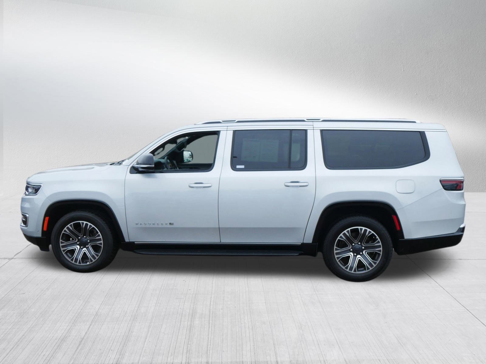 Used 2024 Jeep Wagoneer L Series II video 2