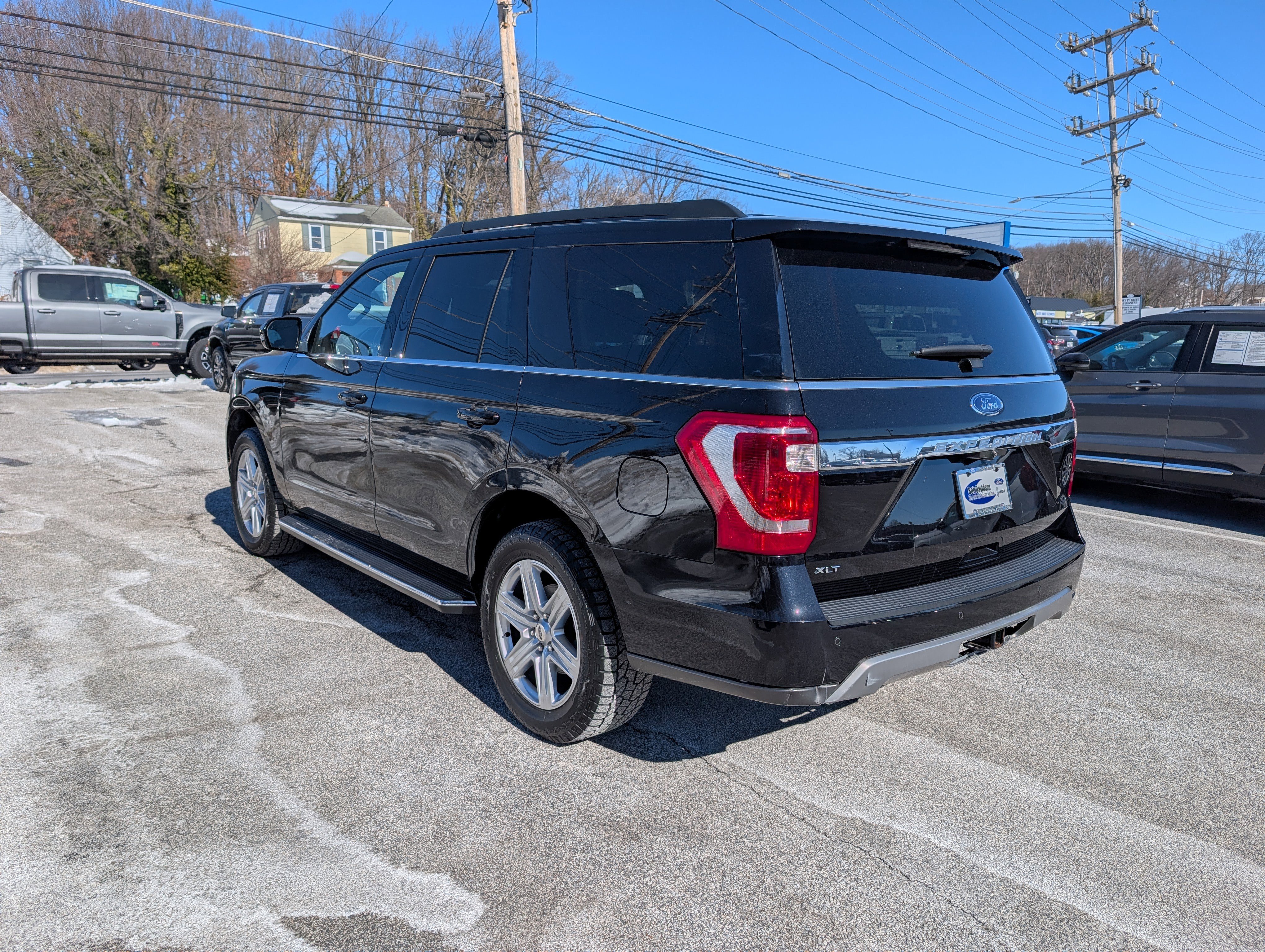 Certified 2020 Ford Expedition XLT w/ Equipment Group 202A image 5