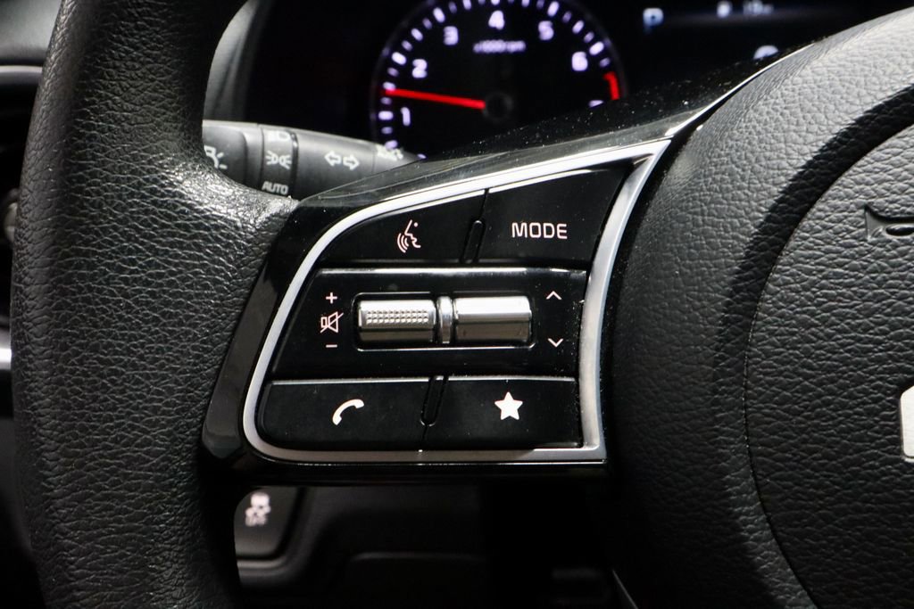 Used 2023 Kia Forte LXS w/ LXS Technology Package FWD image 23