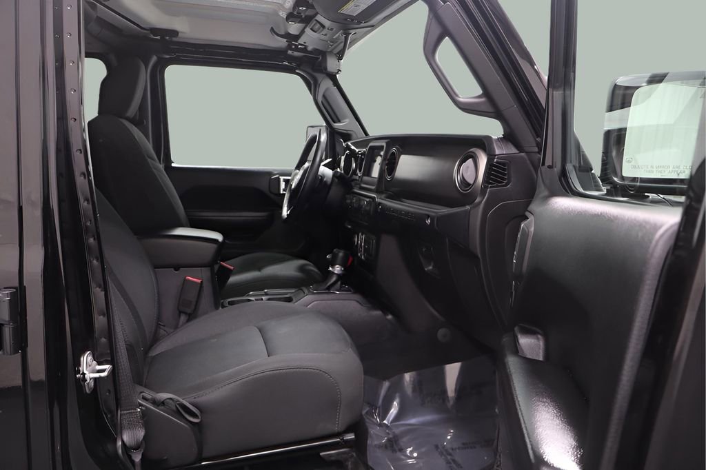 Used 2019 Jeep Wrangler Unlimited Sport S image 13