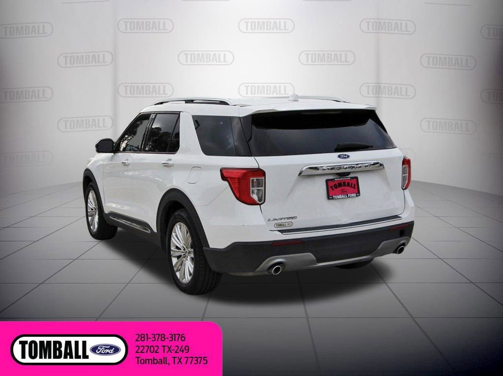 Certified 2022 Ford Explorer Limited w/ Limited Technology Package RWD image 3