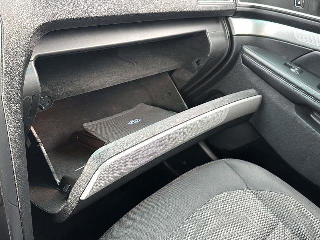 Certified 2017 Ford Explorer XLT image 40