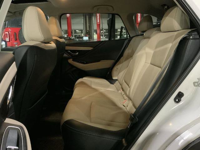 Used 2021 Subaru Outback Limited image 13