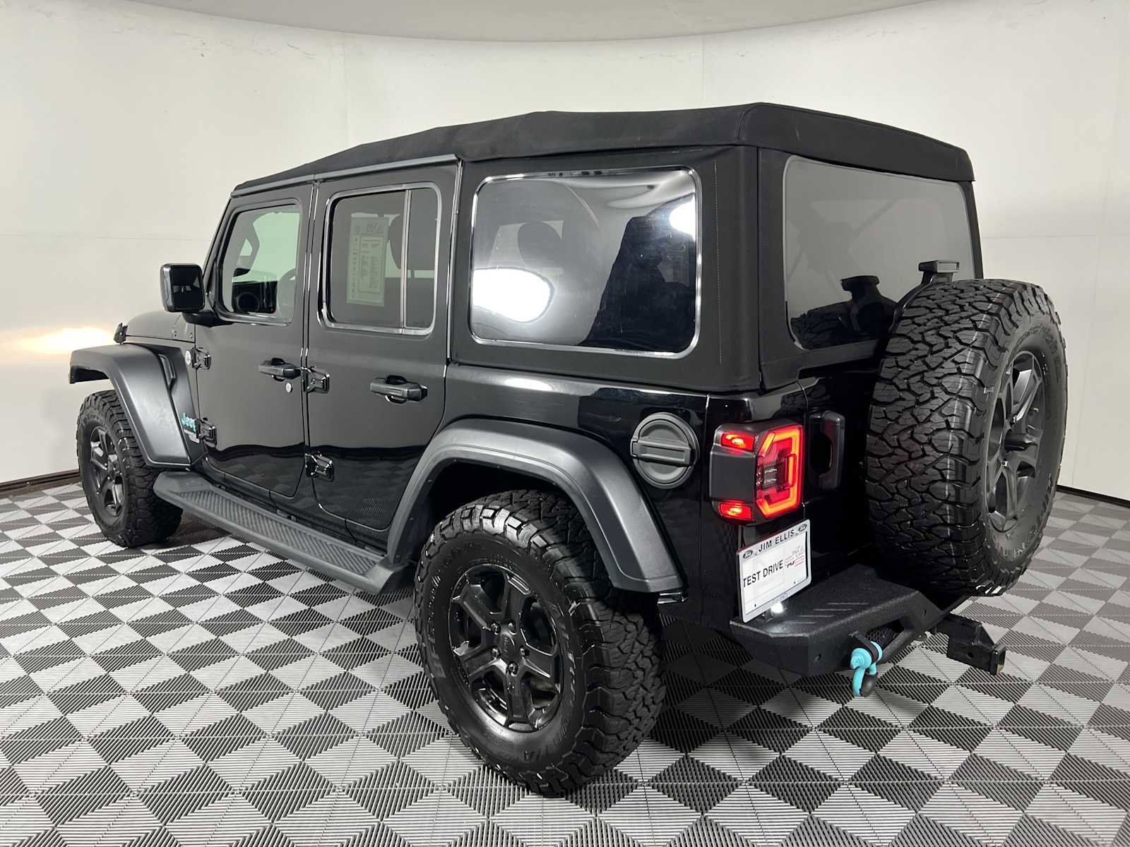 Used 2020 Jeep Wrangler Unlimited Sport S image 6