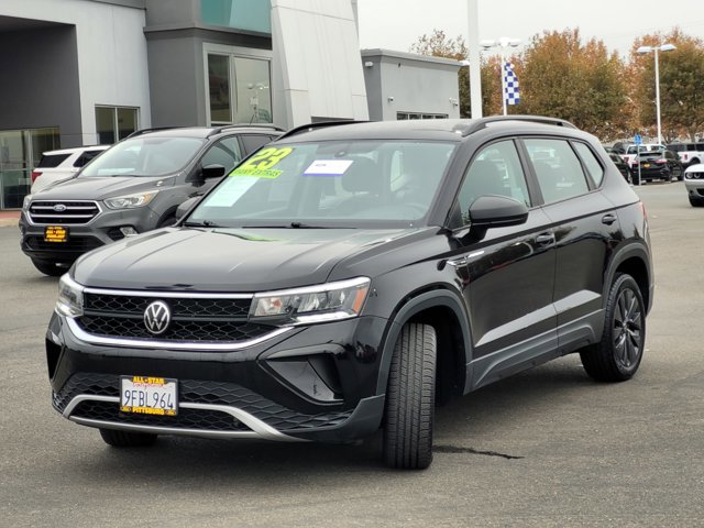 Used 2023 Volkswagen Taos S image 8