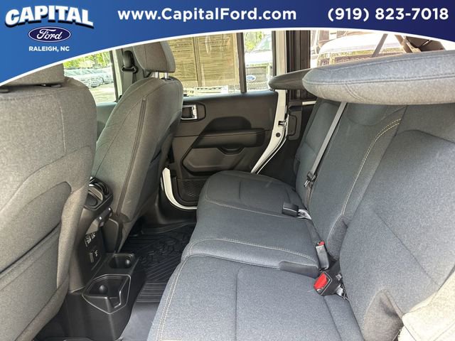 Used 2024 Jeep Wrangler Sahara w/ Safety Group image 18