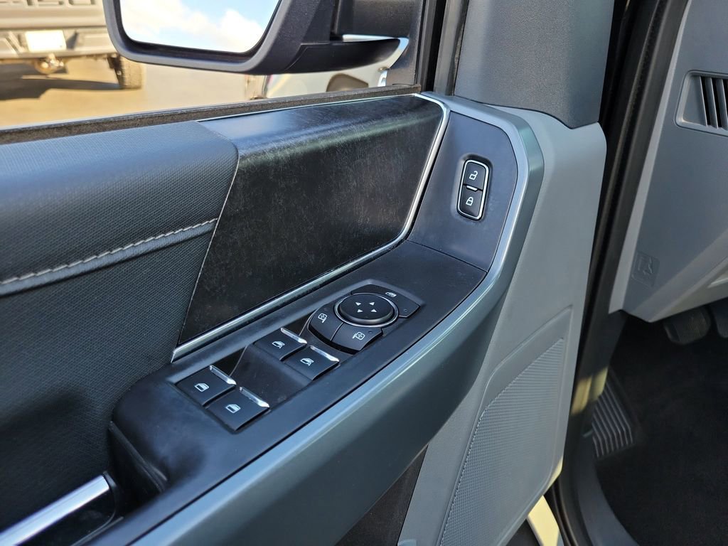 Certified 2022 Ford F150 XLT w/ Equipment Group 302A High image 19