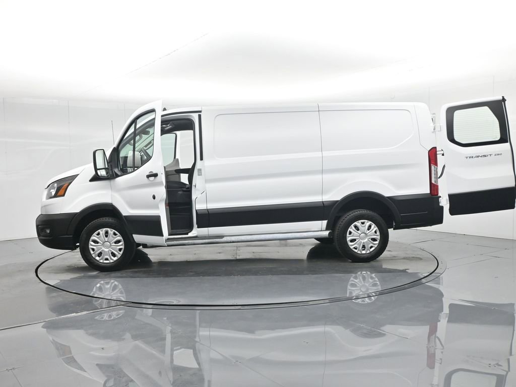 Certified 2023 Ford Transit 250 Low Roof w/ Exterior Upgrade Package image 5