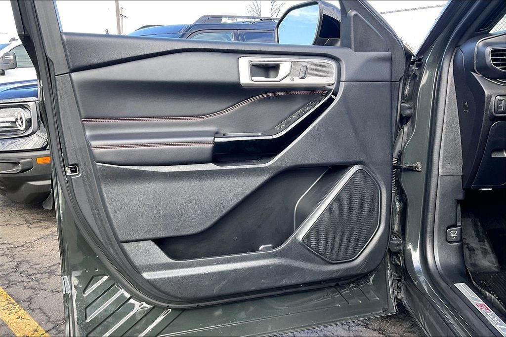 Certified 2022 Ford Explorer ST-Line image 21