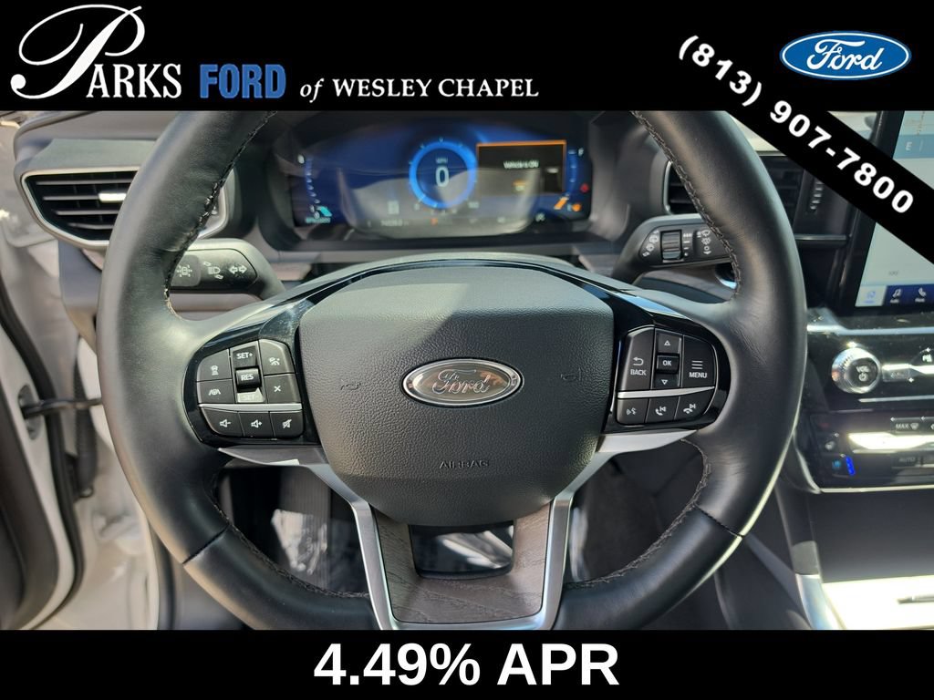 Certified 2022 Ford Explorer Platinum w/ Equipment Group 601A AWD/4WD image 29